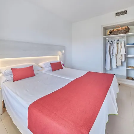 Illot Ξενοδοχείο 4*
